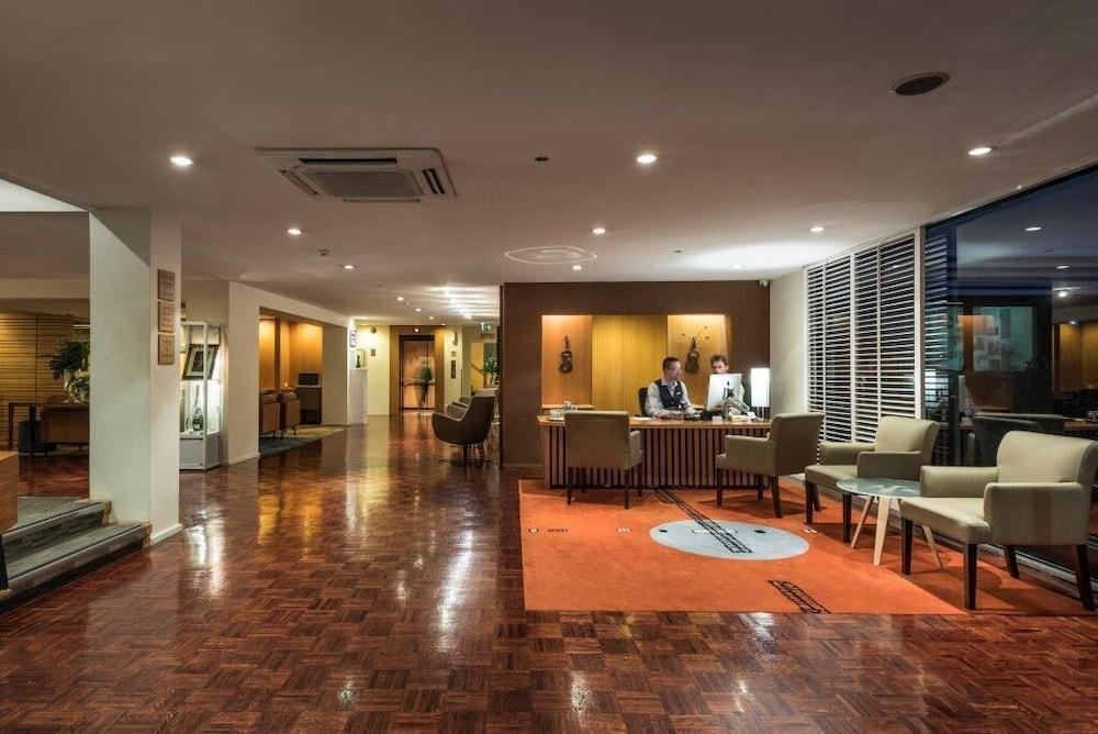 Hotel The George Christchurch Exterior foto The lobby of the hotel